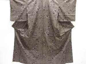 大特価品　未使用品　巻物に時代人物模様織り出し本場泥大島紬着物(5マルキ)